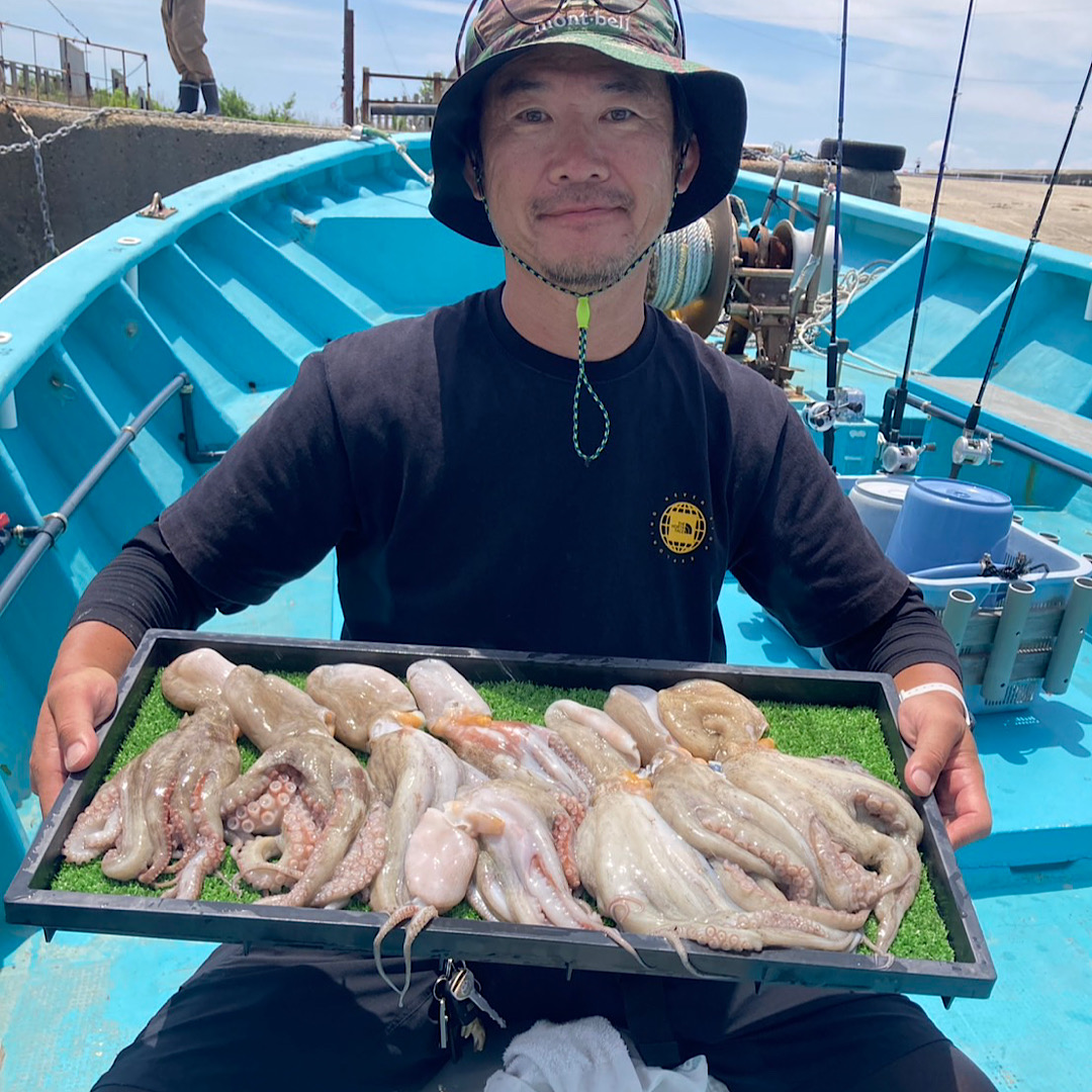 タコ釣り！ | かもめ釣船